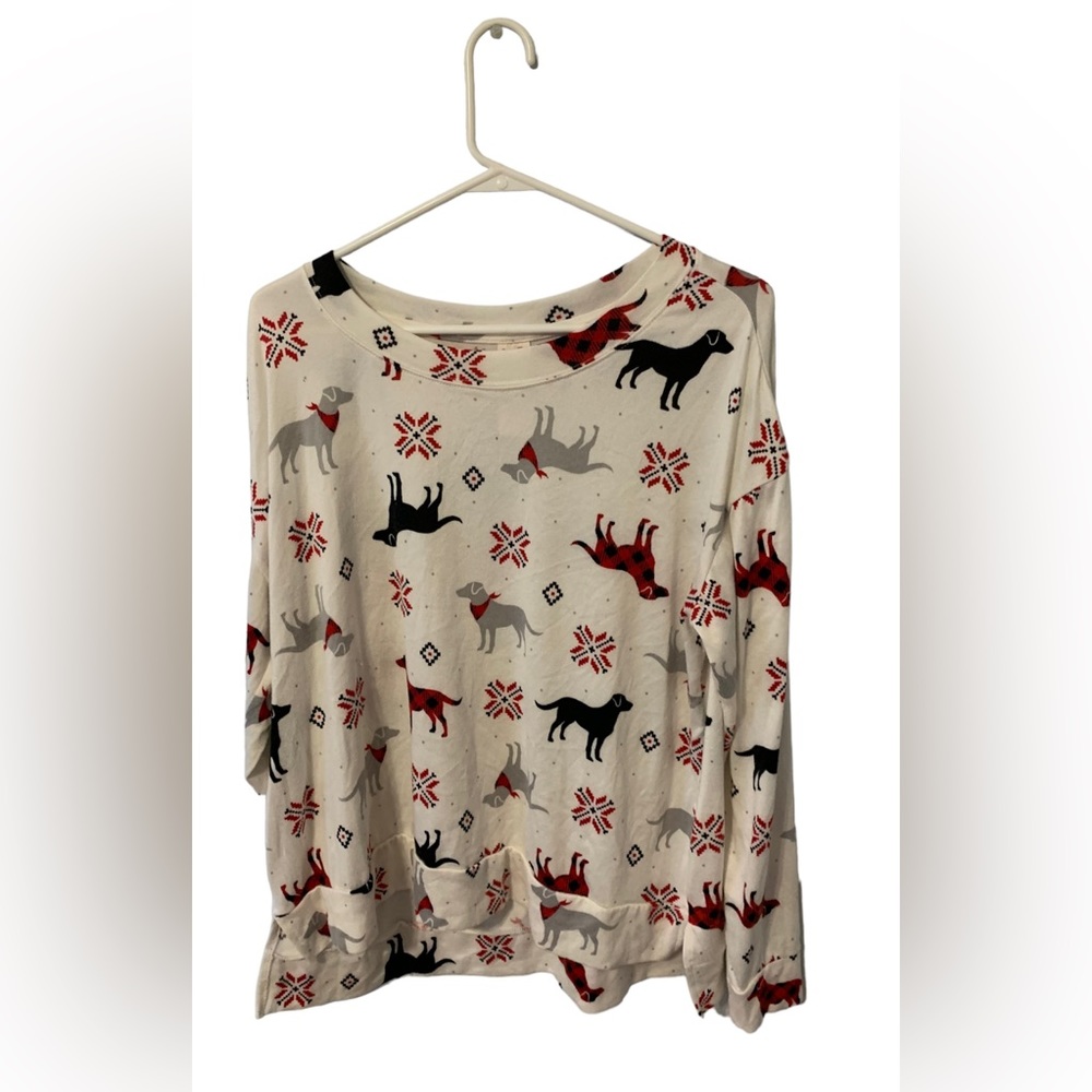 Size L Hidden Treasure sweater.